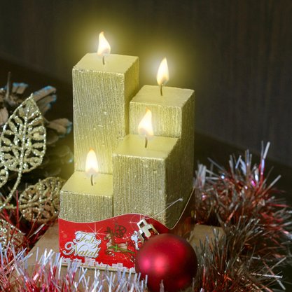 4 Velas Decorativas Douradas