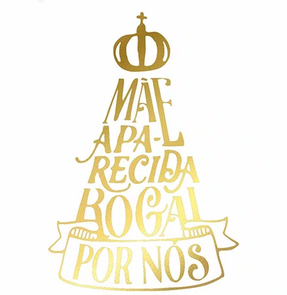 Adesivo Mae Aparecida Rogai Por Nos em Dourado 13,5 cm X 9 cm