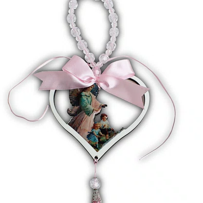 Adorno de Berço Anjo da Guarda Coração com Fita Rosa 35 cm x 7,5 cm