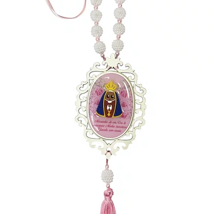 Adorno de Berço MDF de Nossa Senhora Aparecida Infantil Rosa Pérola Branca
