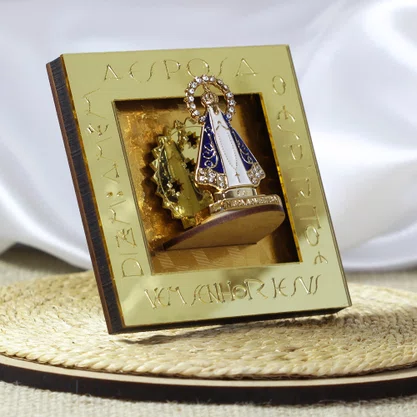 Adorno de Mesa Nicho de Nossa Senhora Aparecida Acrílico - 10 cm x 10 cm