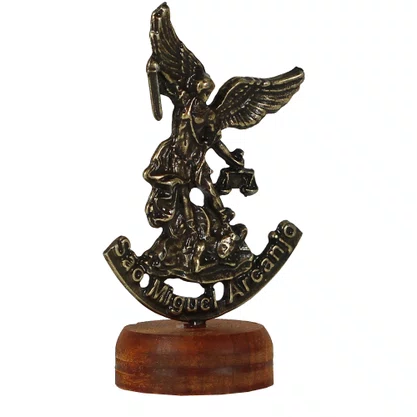 Adorno de Mesa São Miguel Ouro Velho - 8 x 5 cm 