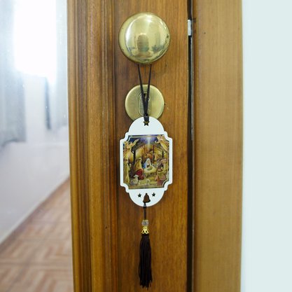 Adorno de Porta MDF Branco Presépio Sagrada Familia