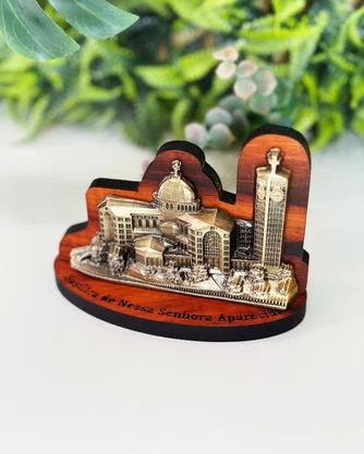 Adorno de Mesa Basílica Ouro Velho - 9 x 12 cm 