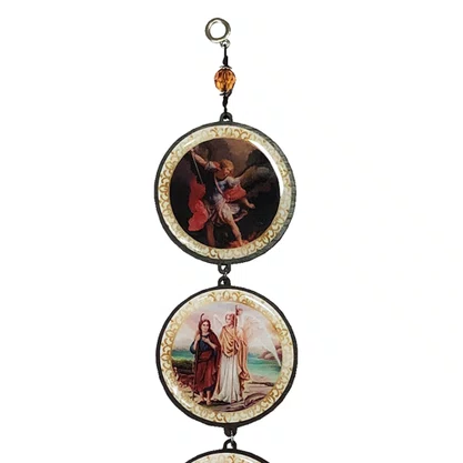 Adorno Redondo de Porta Arcanjos 4 Medalhas 40 cm x 6 cm