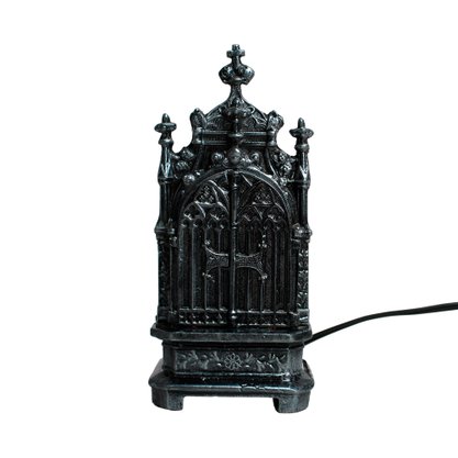 Capela Metal Prata Velha de Nossa Senhora Aparecida Luz Vermelha