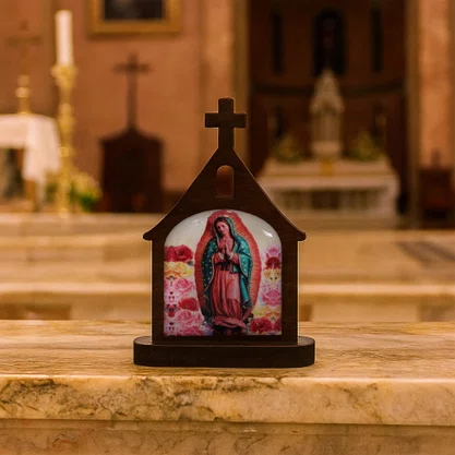 Capelinha de Mesa MDF de Nossa Senhora Guadalupe - 7 cm