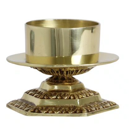 Castiçal Luxo Dourado - 9 cm x 12 cm