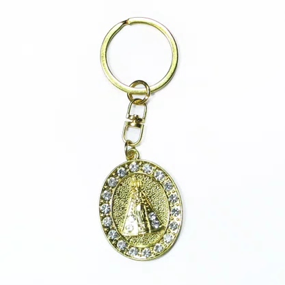 Chaveiro de Nossa Aparecida Oval Dourado Strass