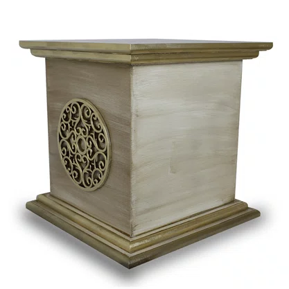 Coluna Pedestal de Madeira Bege para Imagens e Detalhe Dourado - 40 cm X 42 cm