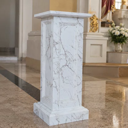 Coluna Pedestal de Madeira para Imagens Textura Mármore - 90 cm x 40 cm