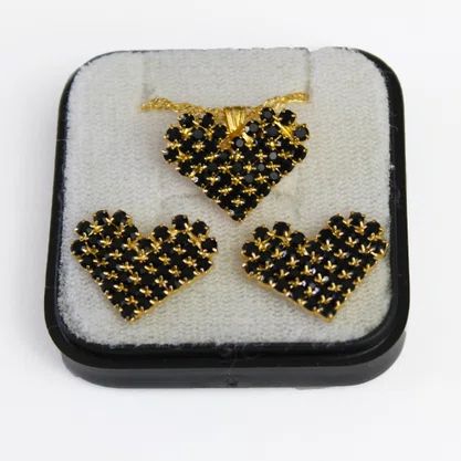 Conj Brinco e Pingente Coracao Strass Preto