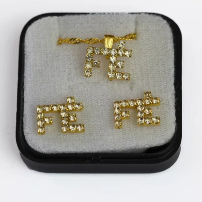 Conjunto Brinco e Pingente Fé Strass Transparente