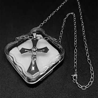 Corrente Com Pingente Cruz Pontiaguda e Cristo Sobreposto - Inox