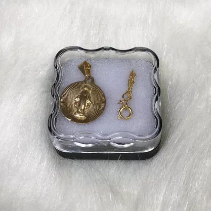Corrente Banhada Dourada Medalha Redonda de Nossa Senhora das Graças