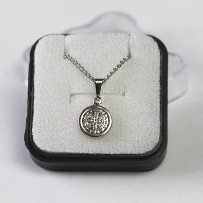 Corrente Medalha de São Bento Pequena - Inox
