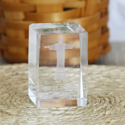 Cristal Cristo Redentor Retangular - 4 cm