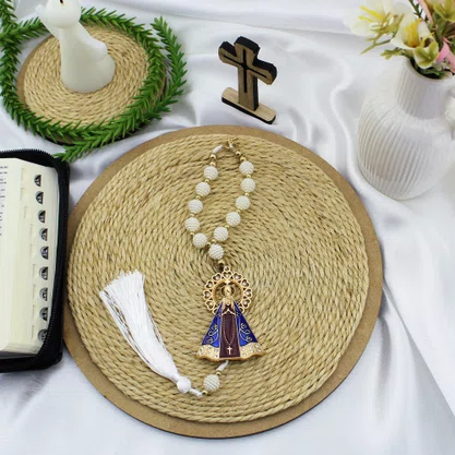 Dezena Carro de Nossa Senhora Aparecida Branco Strass - 10 mm
