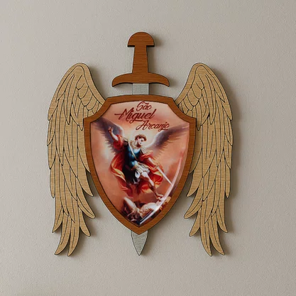 Escudo Alado com Espada São Miguel Arcanjo - 17 cm X 15 cm