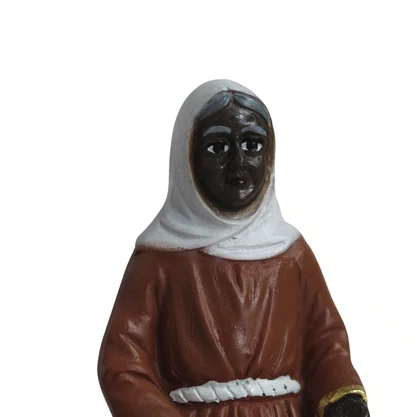 Imagem de Nha Chica de Resina Nacional - 16 cm