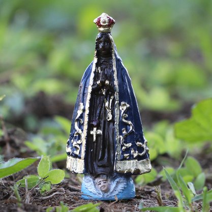 Imagem de Nossa Senhora Aparecida de Resina Nacional - 7 cm