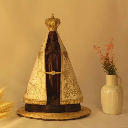 Imagem de Nossa Senhora Aparecida Manto Marfim de Resina Nacional - 30 cm