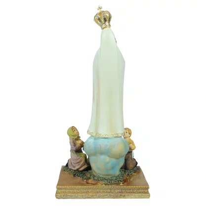 Imagem de Nossa Senhora de Fátima com Pastores de Resina Importada com Coroa - 22 cm