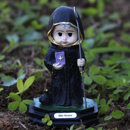 Imagem de São Bento Infantil de Resina Nacional - 11 cm
