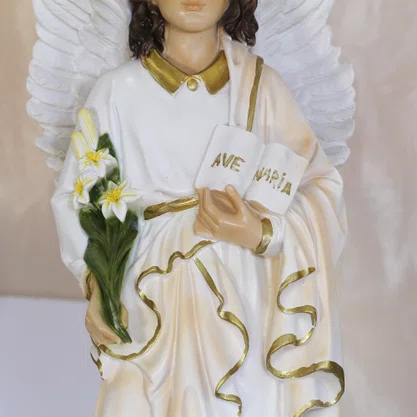 Imagem de São Gabriel Arcanjo de Resina Nacional - 62,5 cm