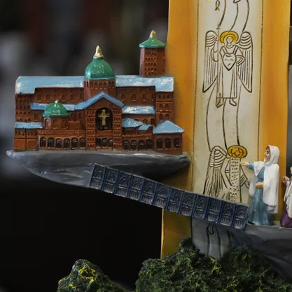 Imagem Jornada Sagrada de Nossa Senhora Aparecida de Resina - 40 cm
