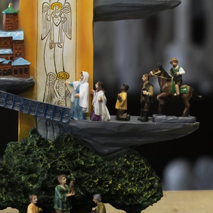 Imagem Jornada Sagrada de Nossa Senhora Aparecida de Resina - 40 cm