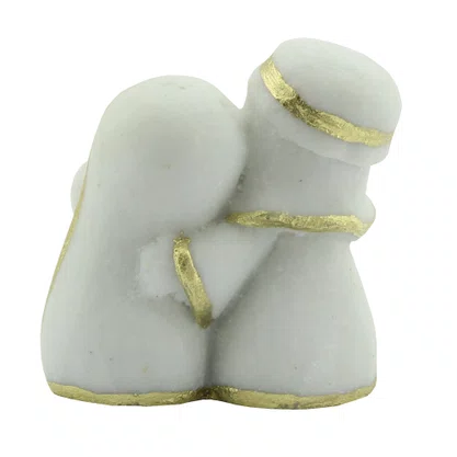 Imagem Sagrada Família Infantil em Mármore com Detalhe Dourado 6cm