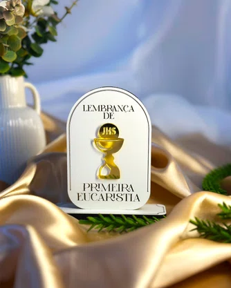 Adorno de Mesa Primeira Eucaristia MDF e Acrílico 