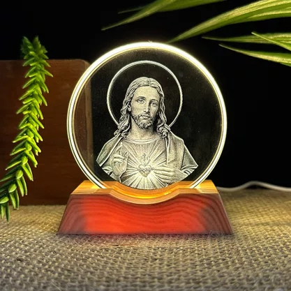 Luminária Led do Sagrado Coração de Jesus Vidro Esculpido - 9 cm