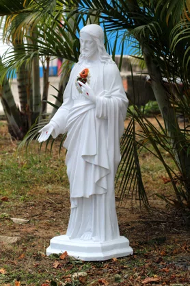 Imagem do Sagrado Coração de Jesus de Mármore - 103 cm