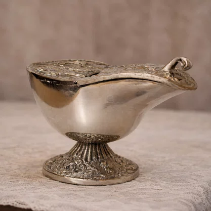Naveta Metal Prata - 12 cm x cm 8 cm x 14 cm