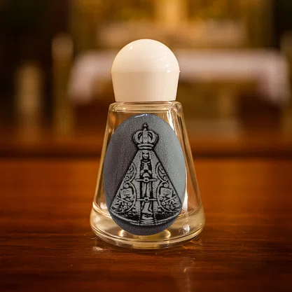 Porta Água Benta de Nossa Senhora Aparecida Prata 8ml