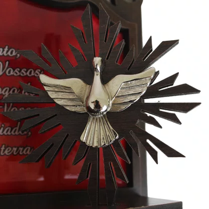 Porta Chaves Divino Espírito Santo 3D Madeira Resinada - 18 cm
