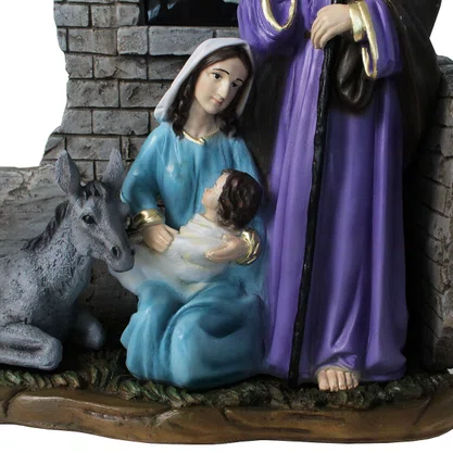 Presépio de Resina Nacional Sagrada Família com Animal Cenário - 49 cm x 49 cm x 20 cm