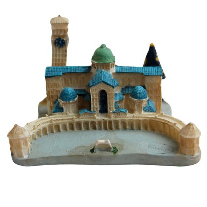 Imagem Basílica Completa de Resina Importada - 5 cm