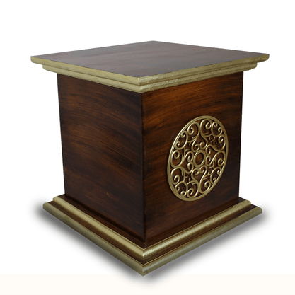 Coluna Pedestal de Madeira Escura para Imagens e Detalhe Dourado - 40 cm X 42 cm