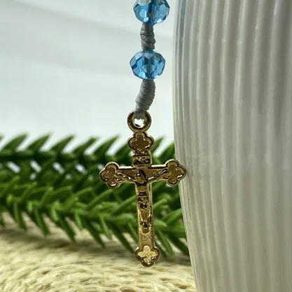 Terço Pulso de São Bento Semi Cristal Azul Claro - 6 mm
