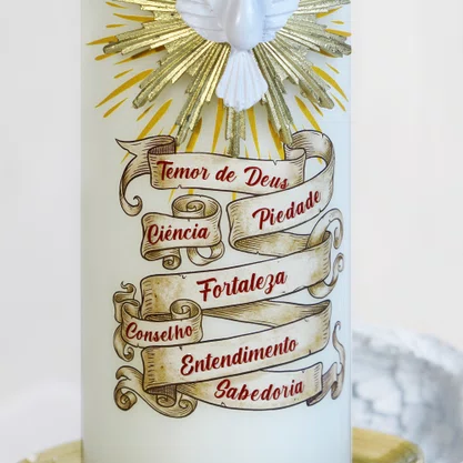 Vela Pentecostes 7 Dons do Espírito Santo Relevo Branca