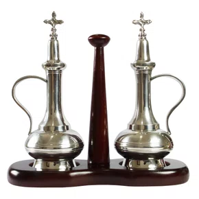 Conjunto Duas Galhetas e Base