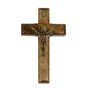 Crucifico de Parede em Madeira Clara - 8 cm