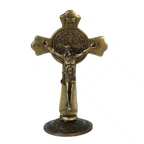 Crucifixo de Metal Mesa Ouro Velho - 11 cm