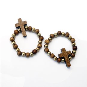 Dezena de Dedo Dourada com Contas em Madeira Embuia