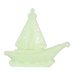 Enfeite de Nossa Senhora Aparecida no Barco Carro Fosforescente Auto Colante - 5 cm