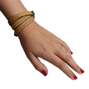 Pulseira de Couro Caramelo Oração de São Bento - Unissex