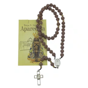 Terço de Nossa Senhora Aparecida Contas Crespas Marrom Claro - 10 mm